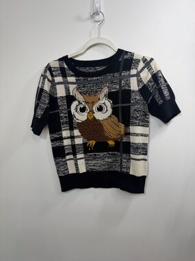 Alice + Olivia  Wool Owl Short Sleeve Sweater size small.